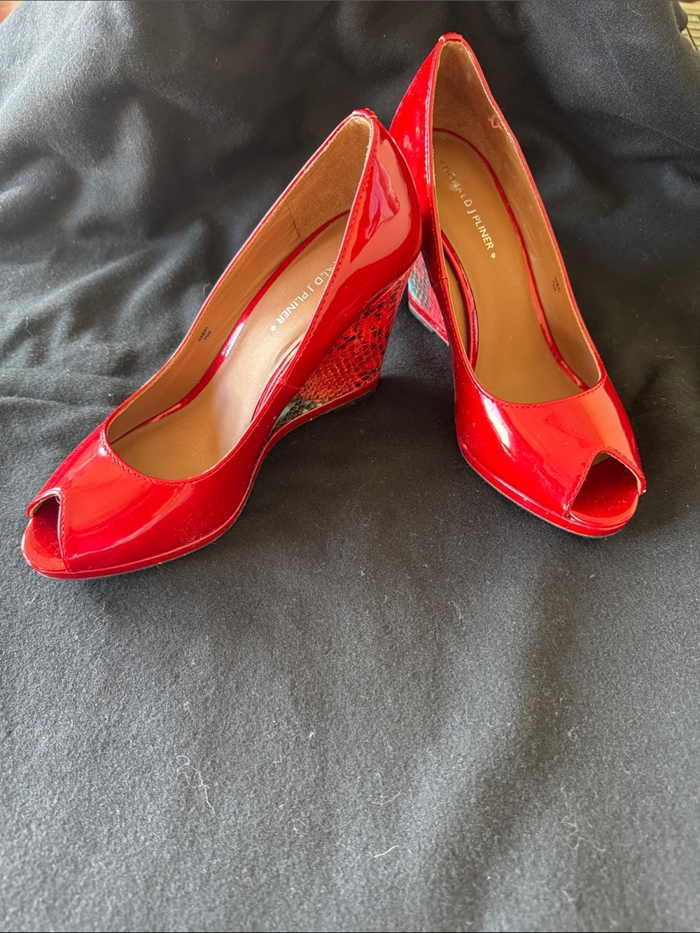 Donald J. Pliner Red Patent Peep-Toe Wedge Pumps with Textured Heel